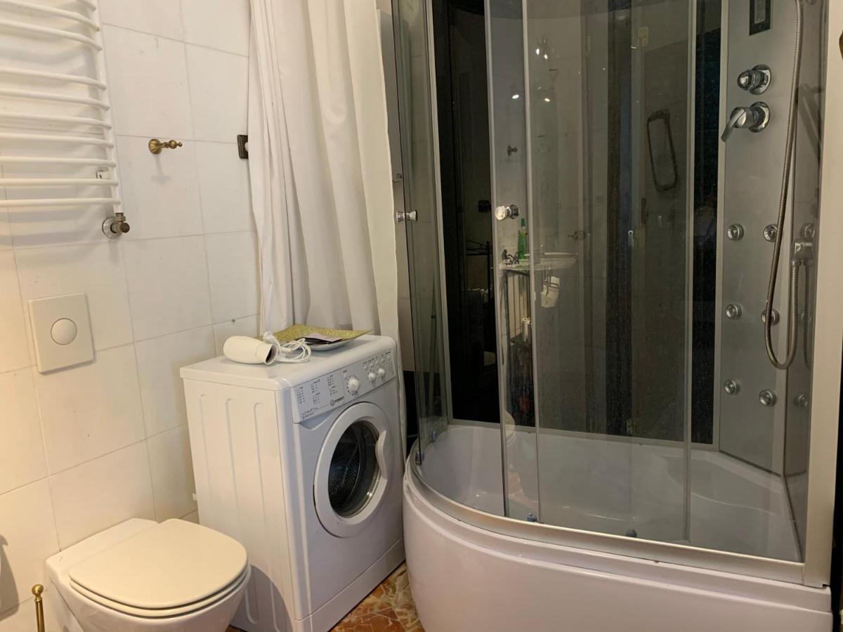 Beautiful And Charming Apartment In The Heart Of The Old Town Варшава Экстерьер фото