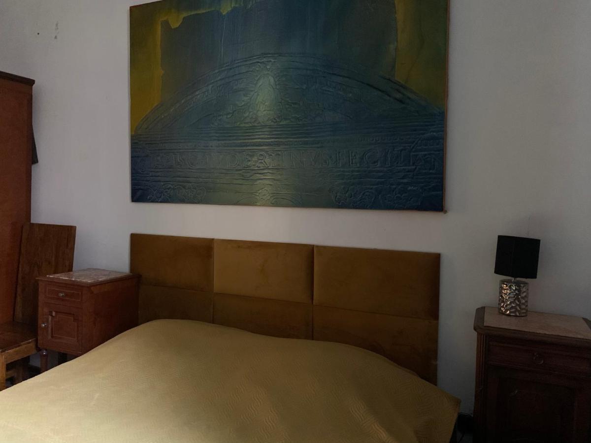 Beautiful And Charming Apartment In The Heart Of The Old Town Варшава Экстерьер фото