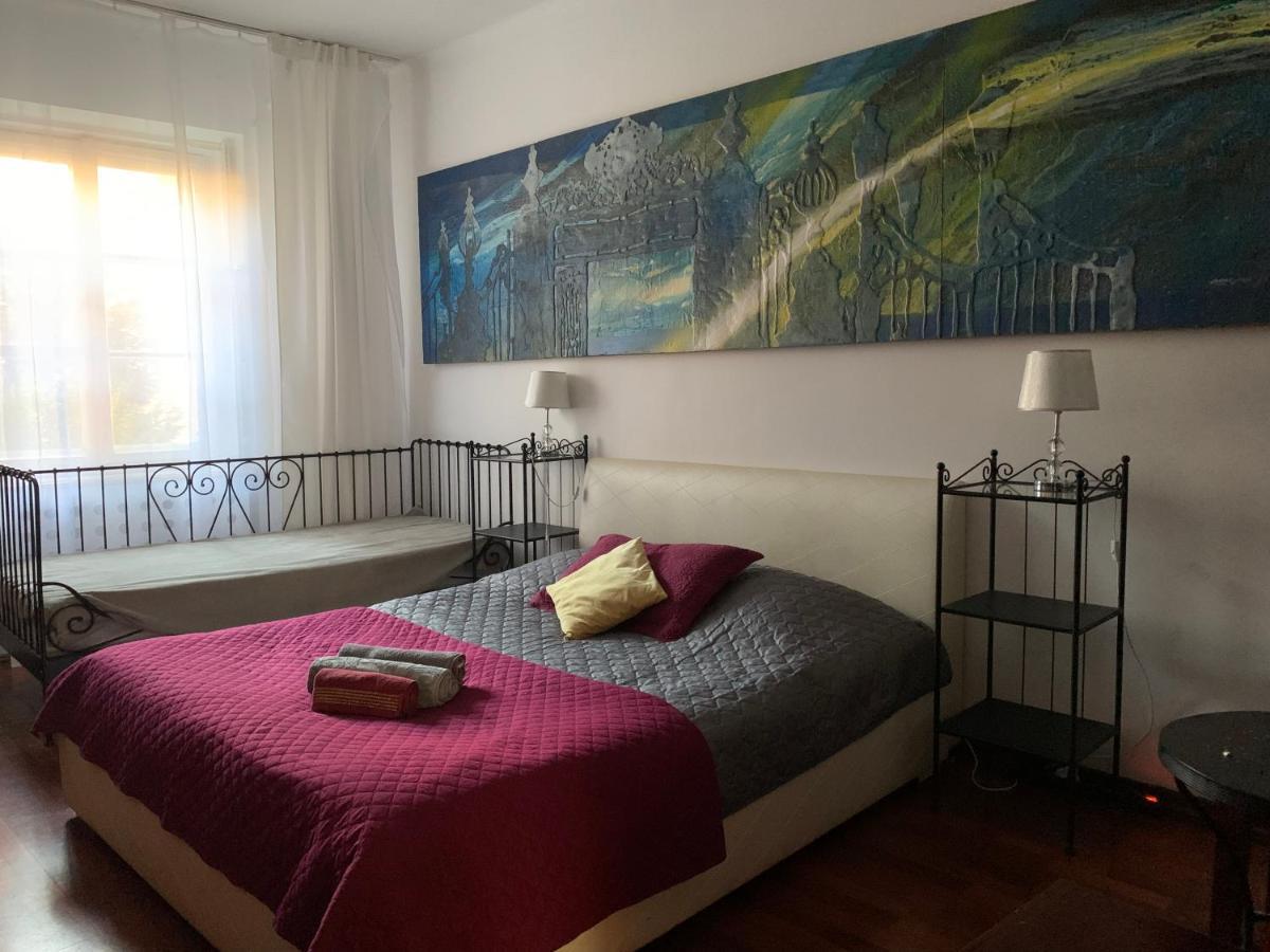 Beautiful And Charming Apartment In The Heart Of The Old Town Варшава Экстерьер фото