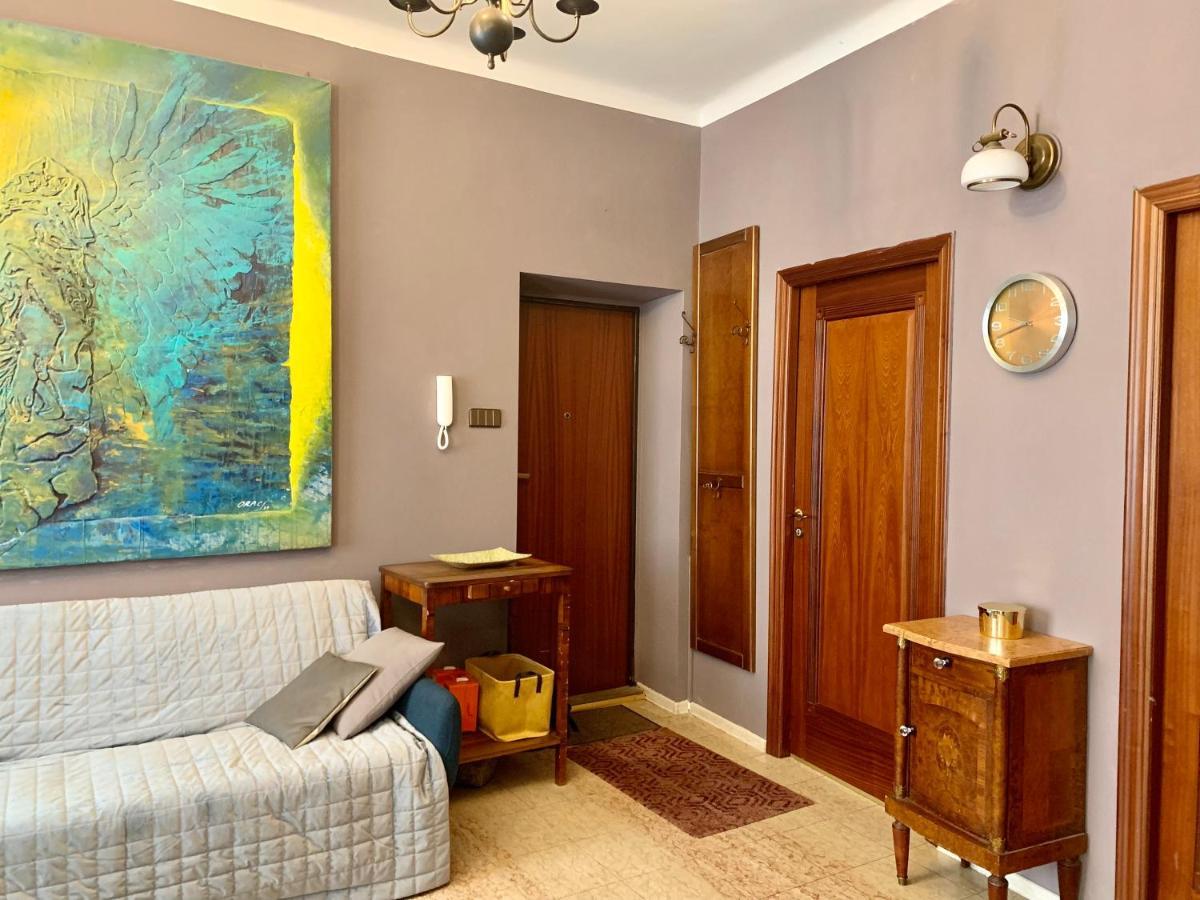Beautiful And Charming Apartment In The Heart Of The Old Town Варшава Экстерьер фото